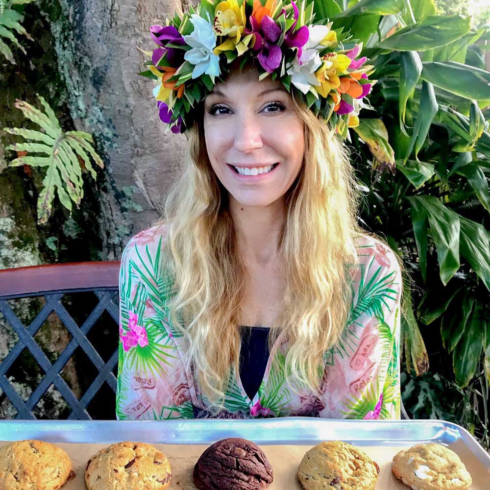 Maui Cookie Lady Mitzi Toro and her cookies